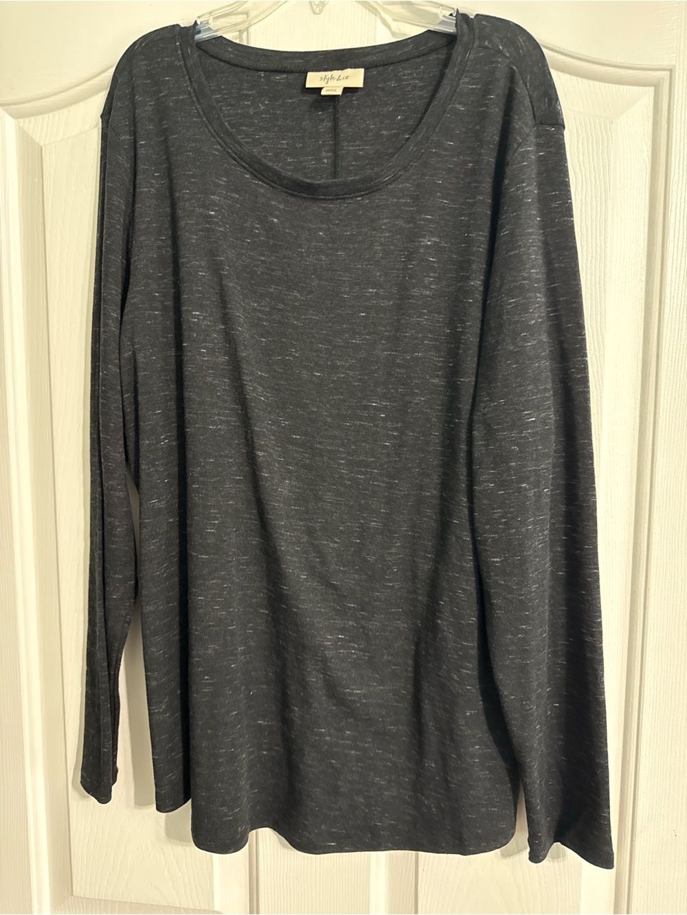 Style & Co. Heather Charcoal Long Sleeve Scoop Neck Tee